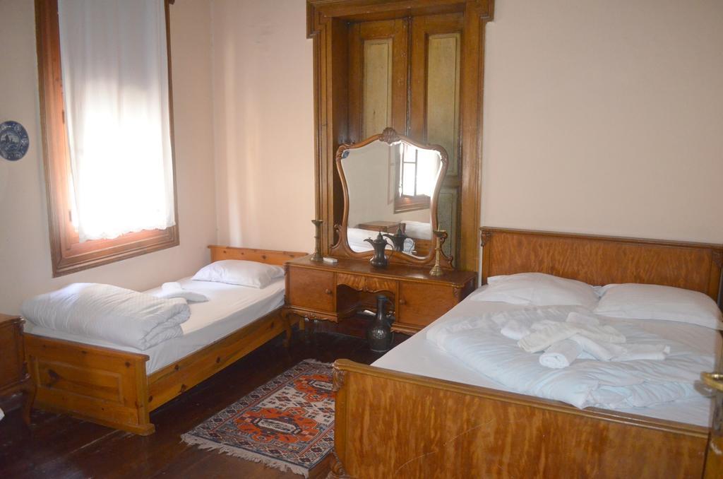 Bonjour Pension Айвалик Номер фото